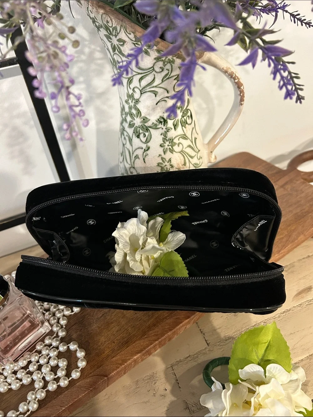 CHANEL Black Velvet Parfums Zip Cosmetic Pouch